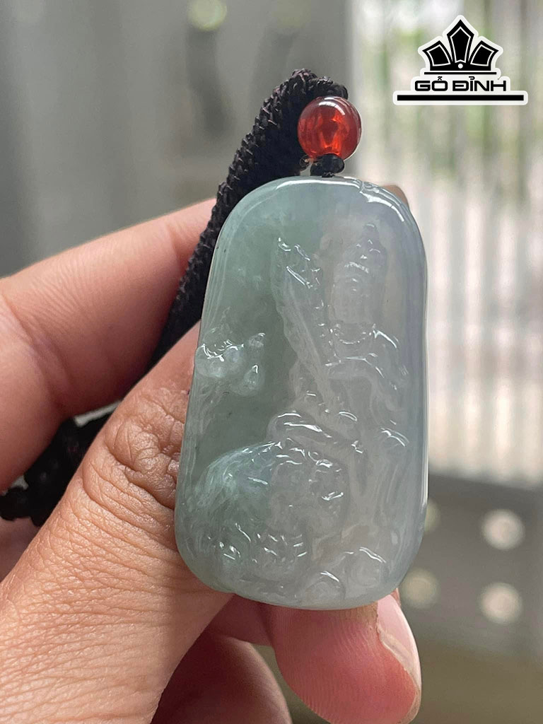 Mặt Dây Chuyền Đá Cẩm Thạch (Jadeite) Cao 38 Ngang 21 Sâu 7 (mm)