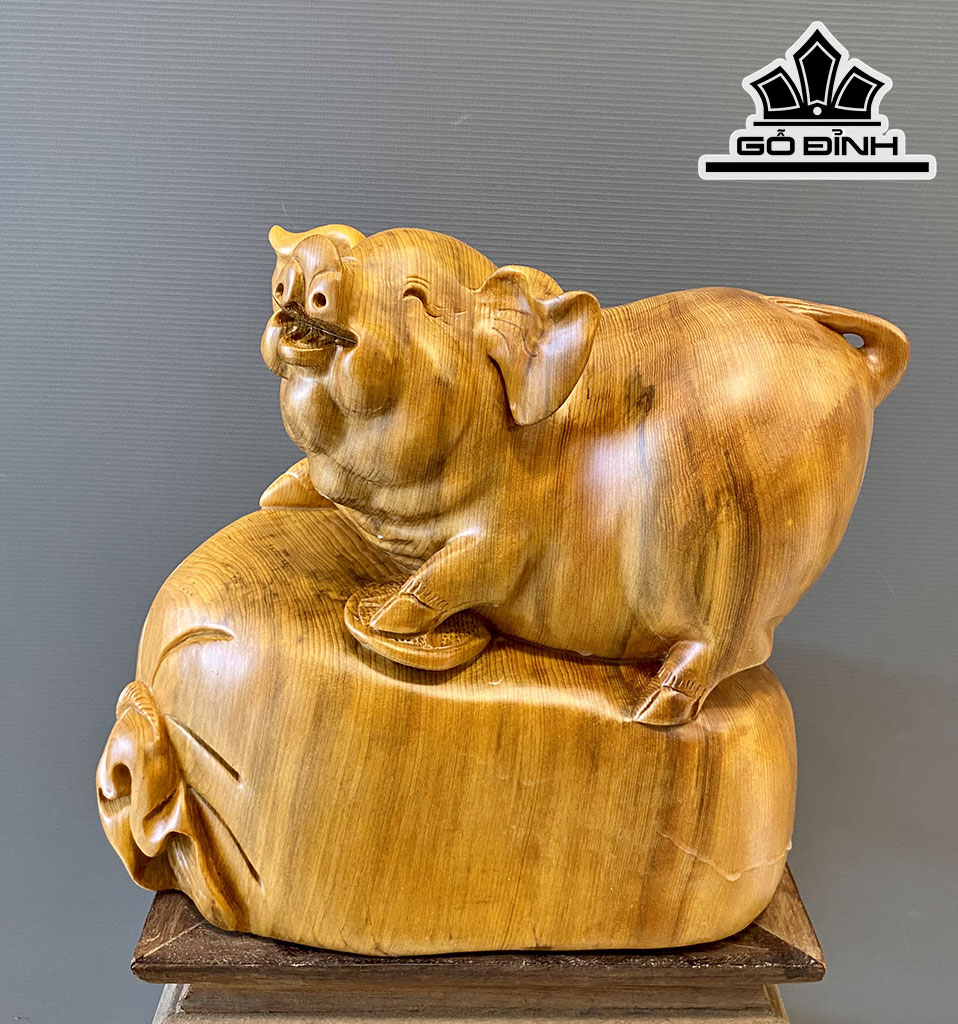 Tượng Heo Phong Thủy Gỗ Ngọc Am Cao 30 Ngang 30 Sâu 17 (cm)