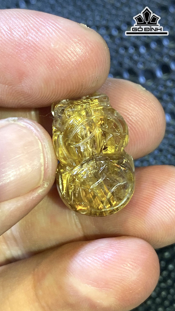 Mặt Dây Chuyền Tỳ Hưu Đá Thạch Anh Tóc Vàng Cao 21 Ngang 13,8 Sâu 11,3 (mm) 5,8gr