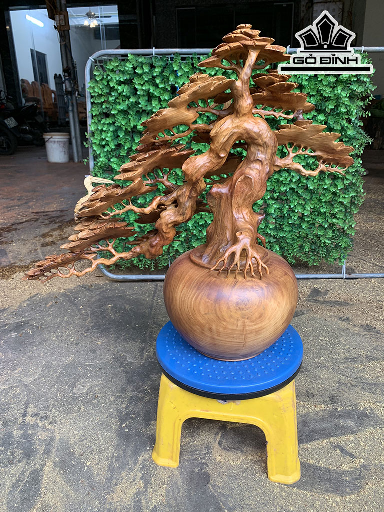 Bình Tùng Gỗ Hương Cao 46 Ngang 55 Sâu 25 (cm)