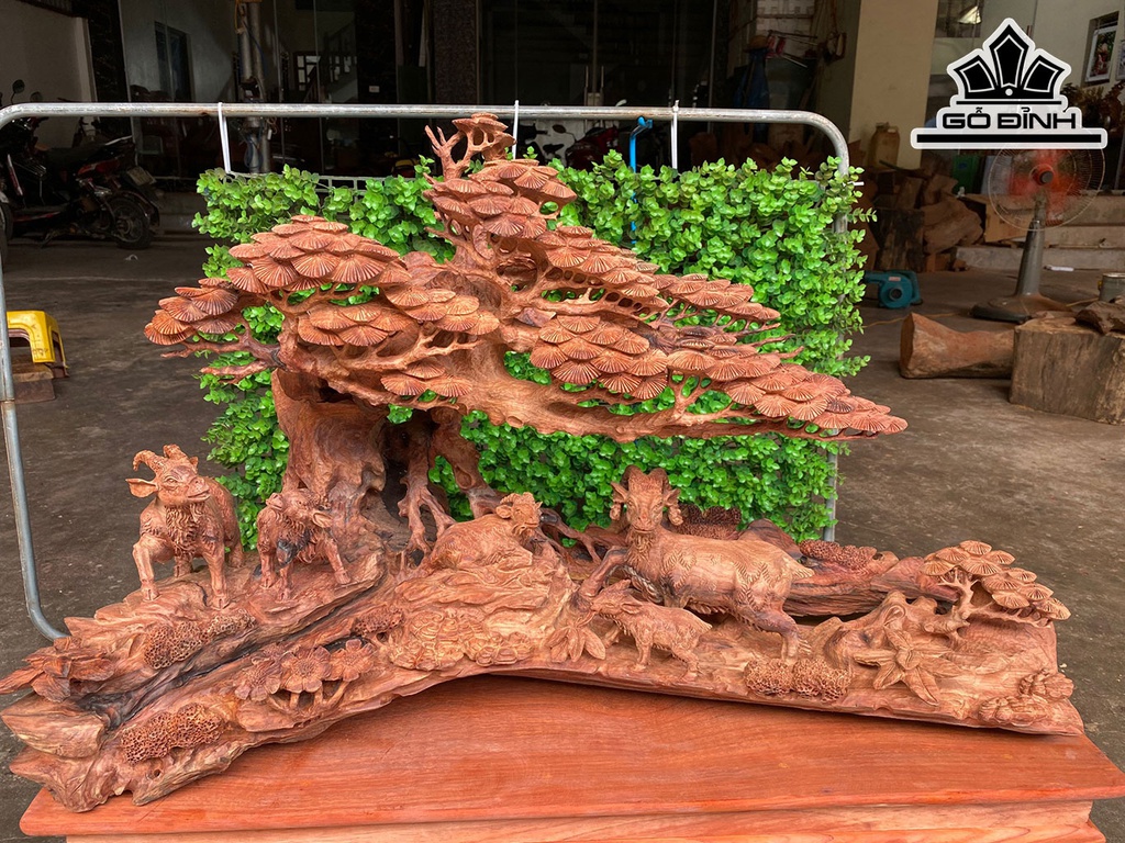 Tượng Ngũ Dương Khai Thái Gỗ Hương Cao 48 Ngang 82 Sâu 32 (cm)