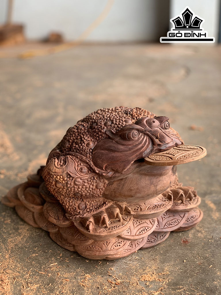 Tượng Thiềm Thừ Gỗ Hương Cao 19 Ngang 25 Sâu 30 (cm)