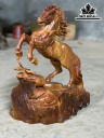 Tượng Ngựa Phong Thủy (Nhất Mã Phi Thiên) Gỗ Hương Cao 44 Ngang 34 Sâu 18 (cm)