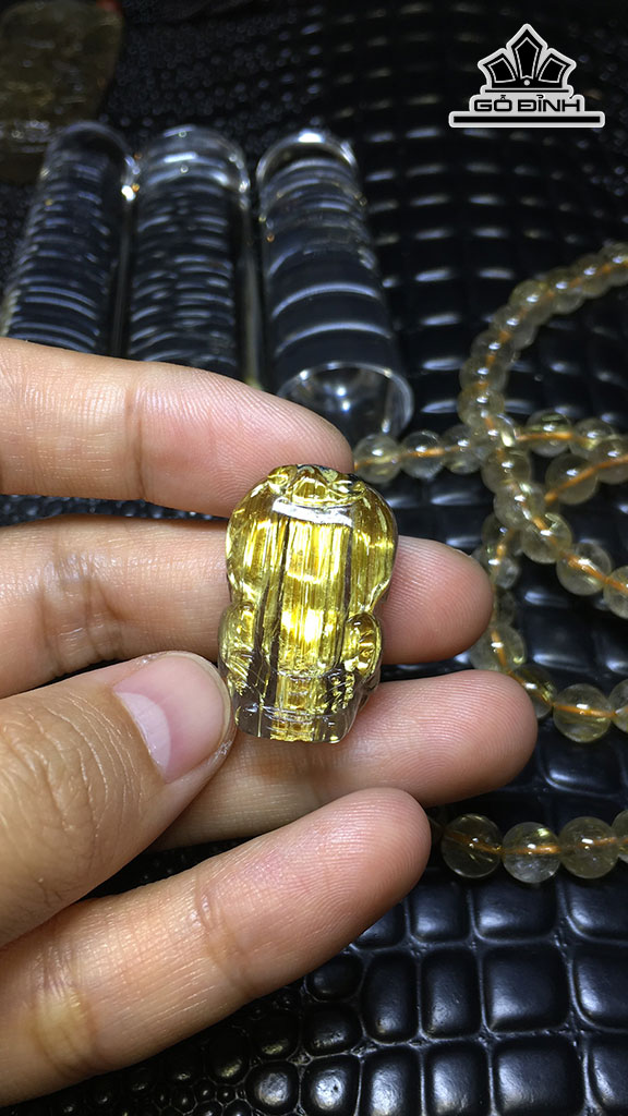Tỳ Hưu Đá Thạch Anh Tóc Vàng Cao 26,4 Ngang 16,6 Sâu 10,6 (mm) 9,1gr