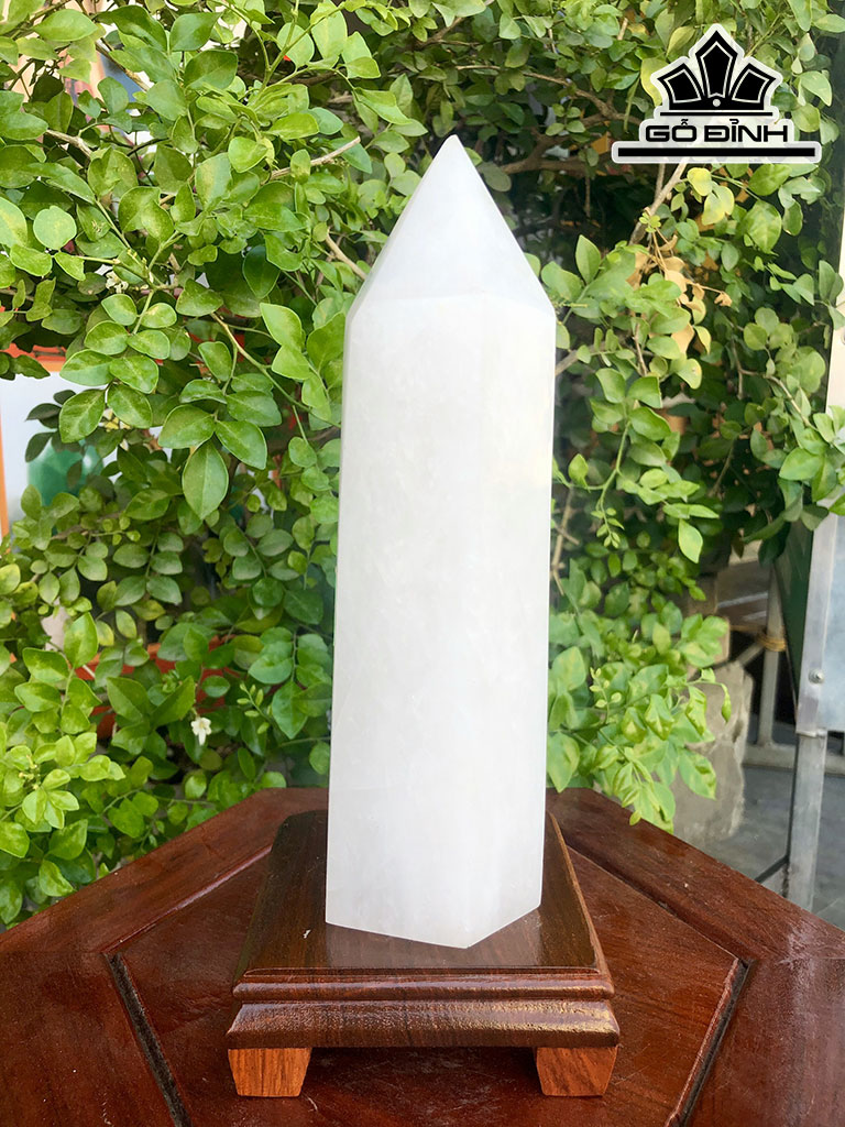 Trụ Đá Thạch Anh Trắng Cao 22 (cm) 1,54kg