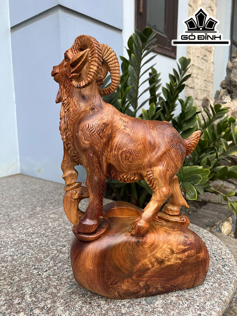 Tượng Nhất Dương Gỗ Hương Cao 45 Ngang 28 Sâu 12 (cm)