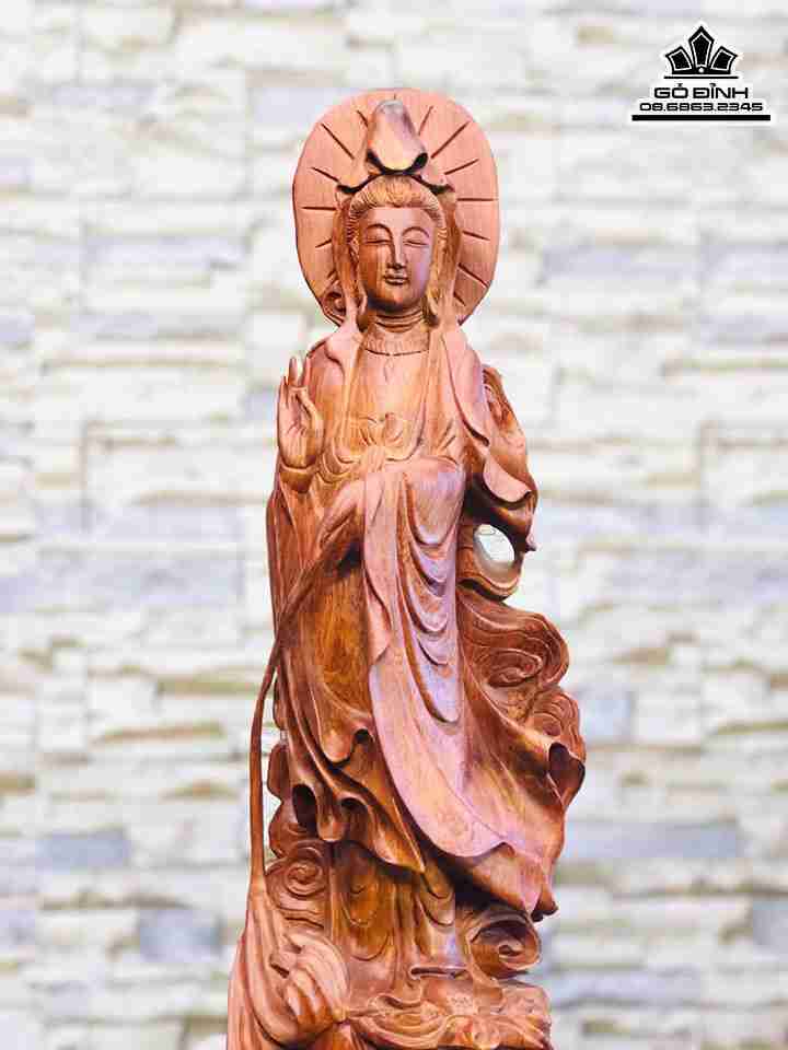 Tuong-Phat-Ba-Quan-Am-go-huong