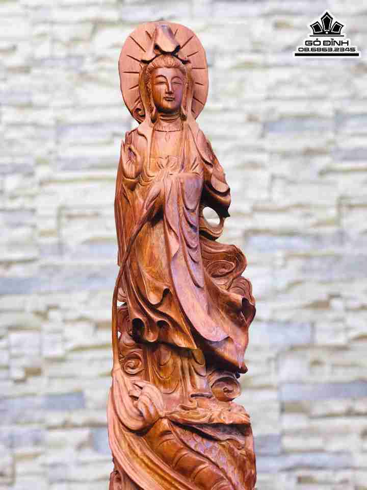 Tuong-Phat-Ba-Quan-Am-go-huong