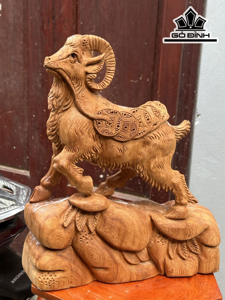 Tượng Nhất Dương Gỗ Ngọc Am Cao 40 Ngang 32 Sâu 11 (cm)