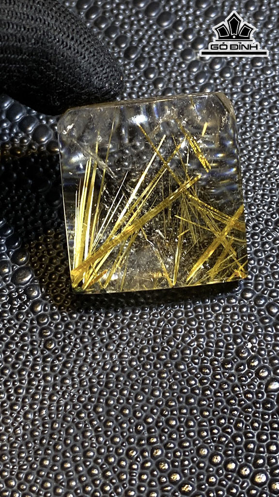 Mặt Dây Chuyền Đá Thạch Anh Tóc Vàng Cao 35 Ngang 34 Sâu 14 (mm) 34gr