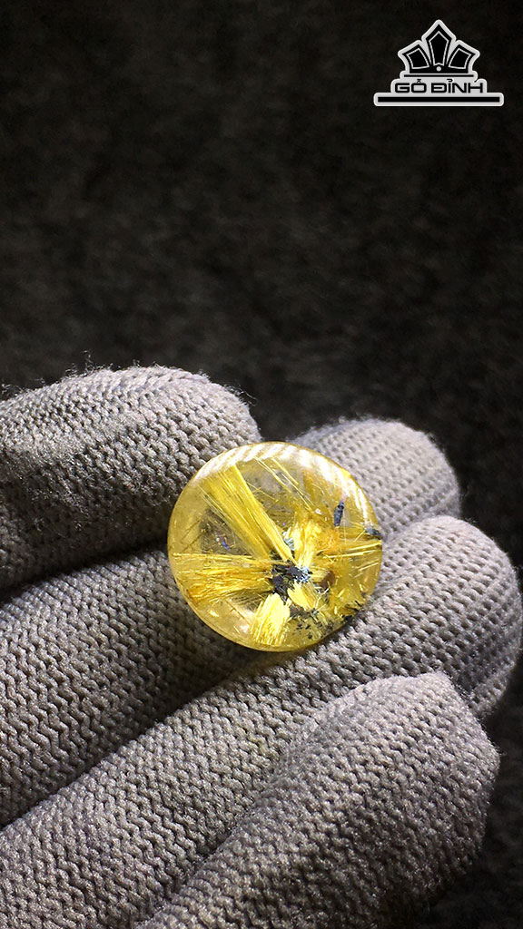 Mặt Trơn Hoa Thị Đá Thạch Anh Tóc Vàng Cao 18,9 Ngang 8,9 (mm) 5,2gr