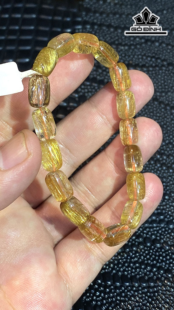 Vòng Tay Lu Thống Đá Thạch Anh Tóc Vàng Cao 7,4 Ngang 10 (mm) 17,5gr