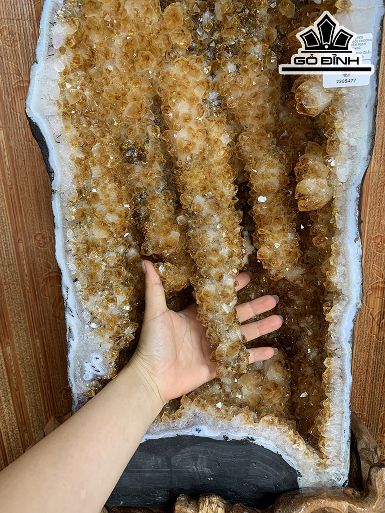Tinh Thể Đá Phú Quý Cao 78 Ngang 27 Sâu 25 (cm) 53,28kg