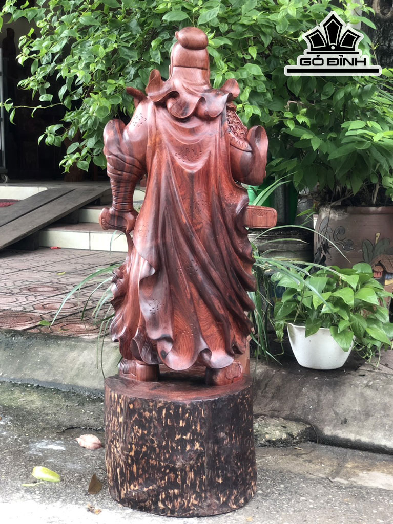 Tượng Quan Công Gỗ Cẩm Cao 102 Ngang 35 Sâu 33 (cm)