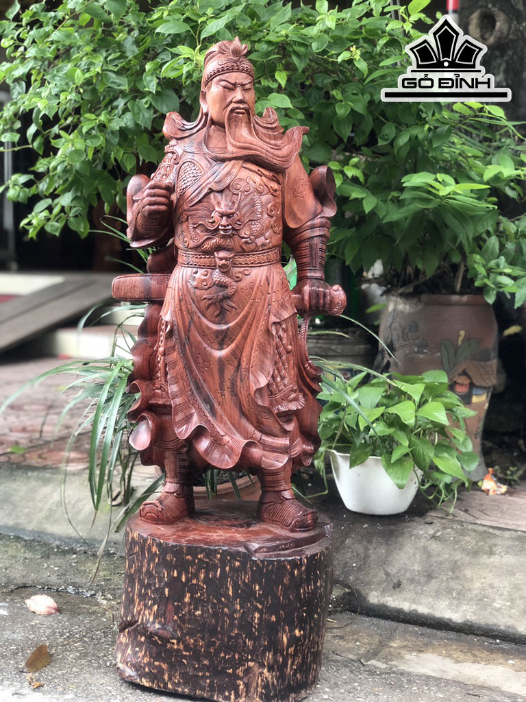 Tượng Quan Công Gỗ Cẩm Cao 102 Ngang 35 Sâu 33 (cm)