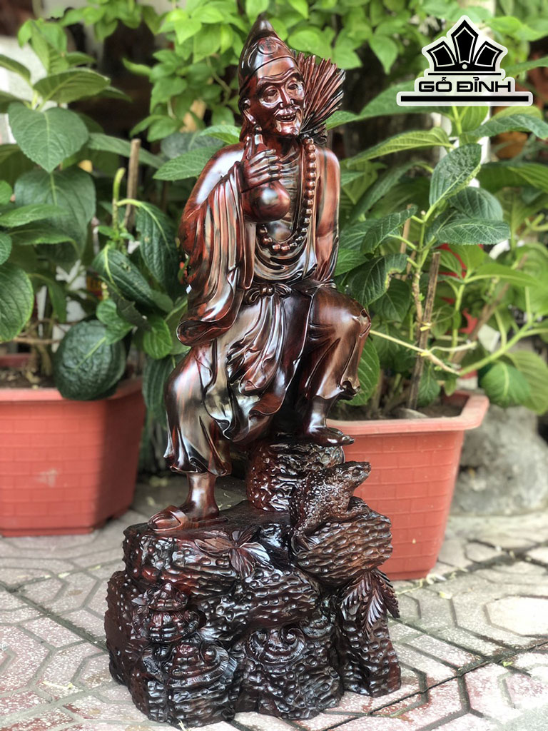 Tượng Tế Công Gỗ Trắc Cao 66 Ngang 25 Sâu 16 (cm)