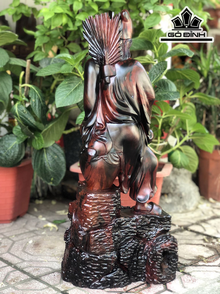Tượng Tế Công Gỗ Trắc Cao 66 Ngang 25 Sâu 16 (cm)
