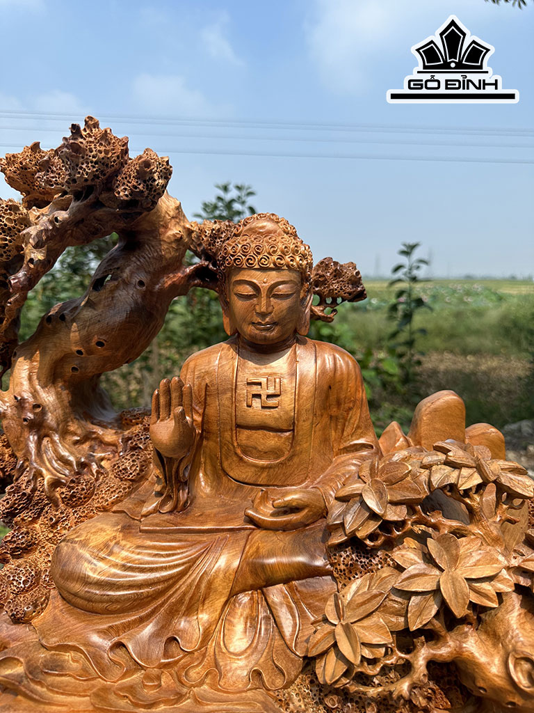 Tượng Phật Tổ Gỗ Hương Cao 57 Ngang 55 Sâu 25 (cm)