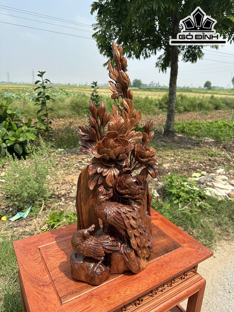 Tượng Phu Thê Viên Mãn Gỗ Bách Xanh Cao 66 Ngang 31 Sâu 15 (cm)