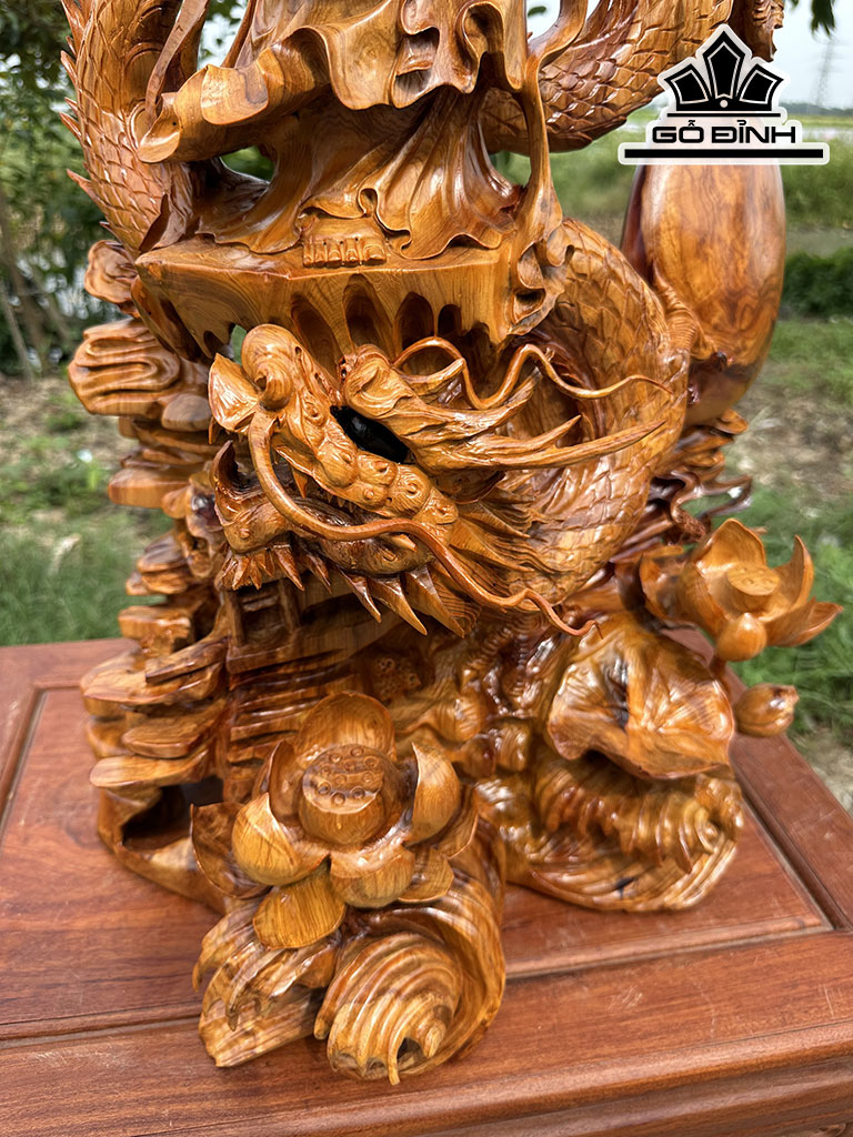 Tượng Quán Thế Âm Bồ Tát Gỗ Hương Cao 82 Ngang 47 Sâu 30 (cm)