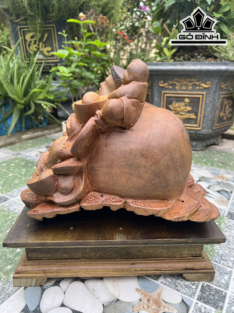 Tượng Thần Tài Gỗ Bách Xanh Cao 22 Ngang 60 Sâu 31 (cm)