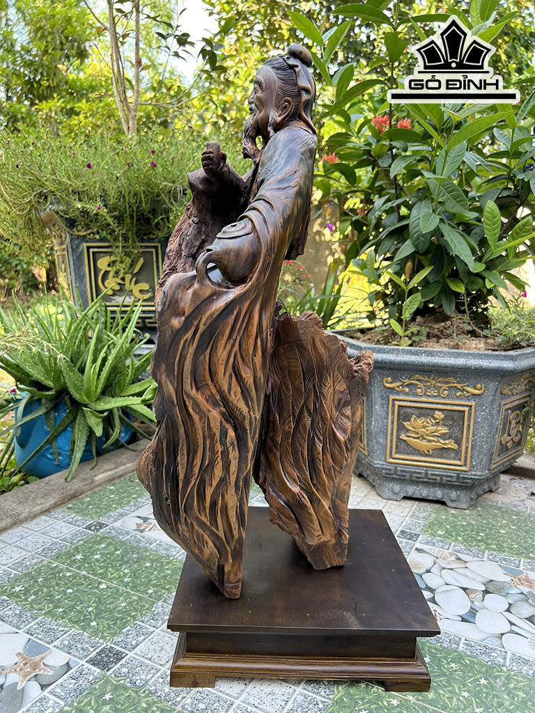 Tượng Thần Trà Gỗ Bách Xanh Cao 63 Ngang 32 Sâu 29 (cm)
