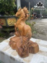 Tượng Ngựa Phong Thủy (Nhất Mã Phi Thiên) Gỗ Ngọc Am Cao 40 Ngang 30 Sâu 23 (cm)