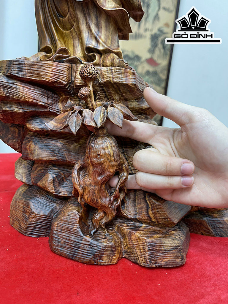 Tượng Đạt Ma Sư Tổ Gỗ Sưa Cao 61 Ngang 38 Sâu 24 (cm)