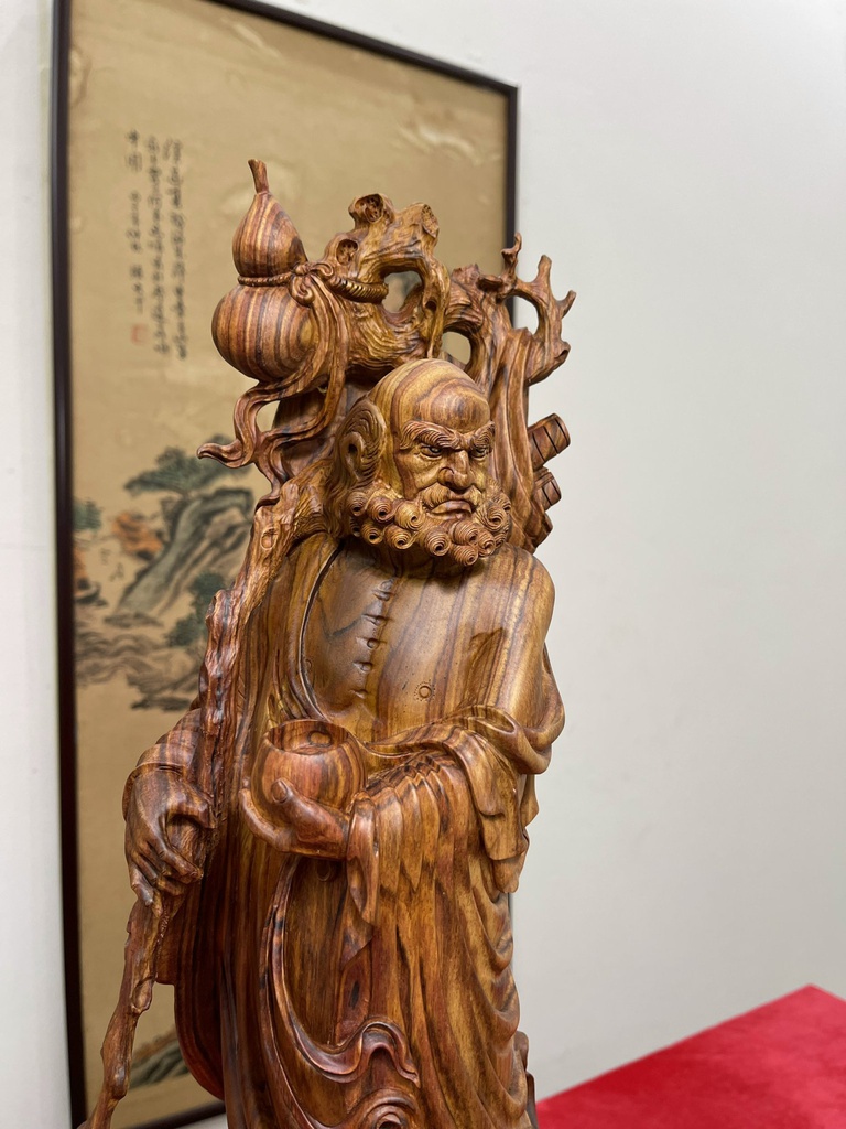 Tượng Đạt Ma Sư Tổ Gỗ Sưa Cao 61 Ngang 38 Sâu 24 (cm)