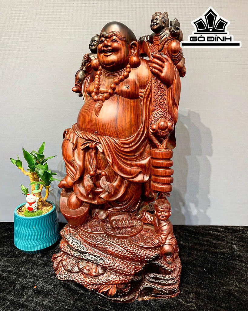Di Lặc Vác Gậy Như Ý Gỗ Trắc Cao 50 Ngang 28 Sâu 24 (cm)