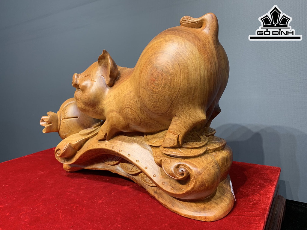 Tượng Heo Phong Thủy Gỗ Hương Cao 33 Ngang 50 Sâu 21 (cm)