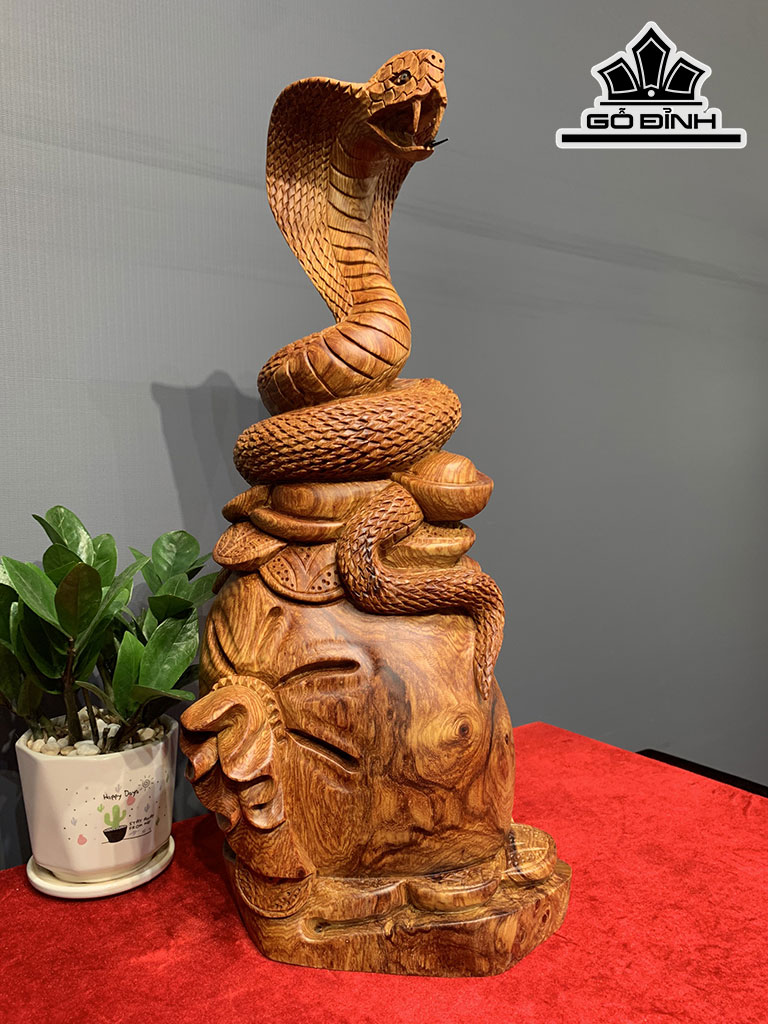 Tượng Rắn Phong Thủy Gỗ Cẩm Cao 54 Ngang 23 Sâu 25 (cm)