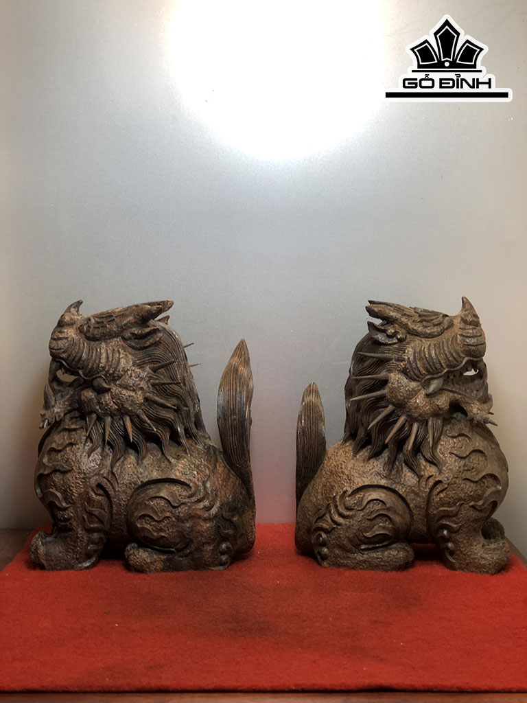 Tượng Nghê Gỗ Trắc Cao 21 Ngang 18 Sâu 11 (cm)