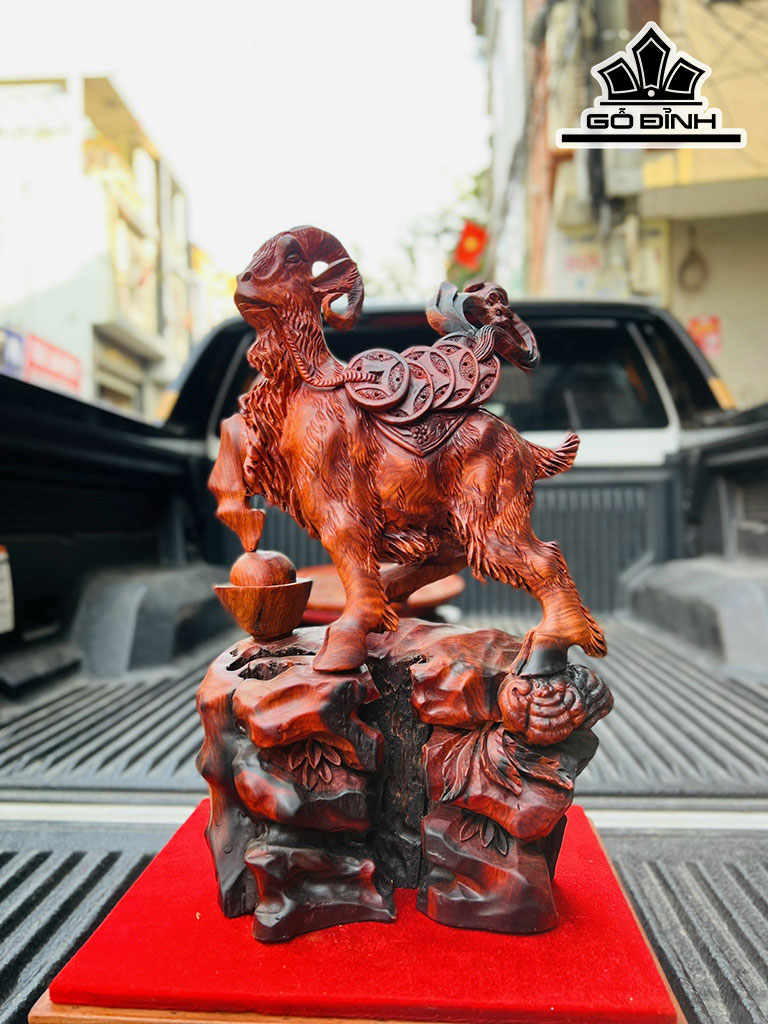 Tượng Nhất Dương Gỗ Trắc Cao 48 Ngang 25 Sâu 14 (cm)