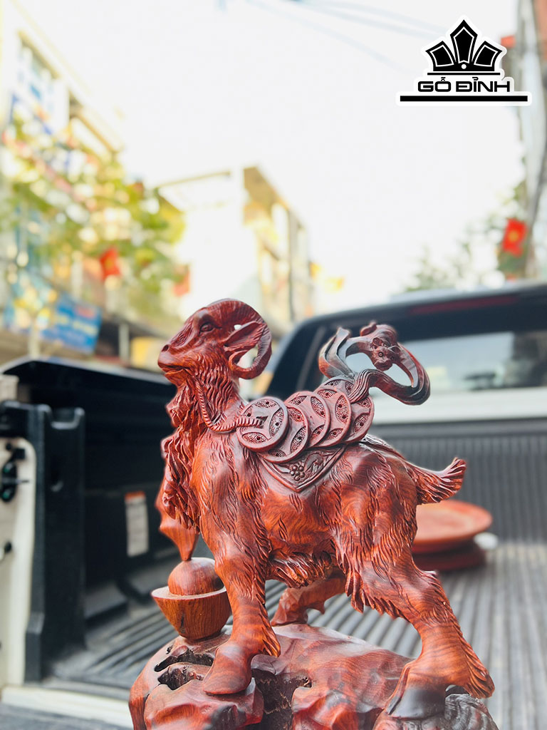 Tượng Nhất Dương Gỗ Trắc Cao 48 Ngang 25 Sâu 14 (cm)