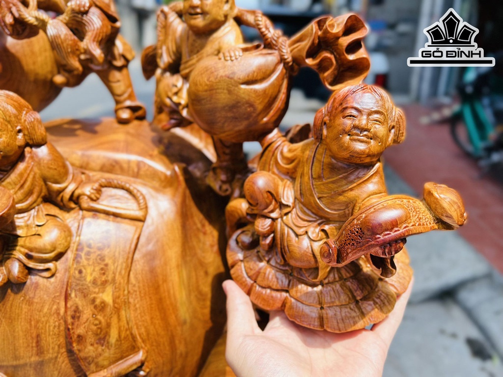 Tượng Phật Di Lặc Ngũ Phúc Gỗ Hương Ngang 77 Cao 81 Sâu 30 (cm)