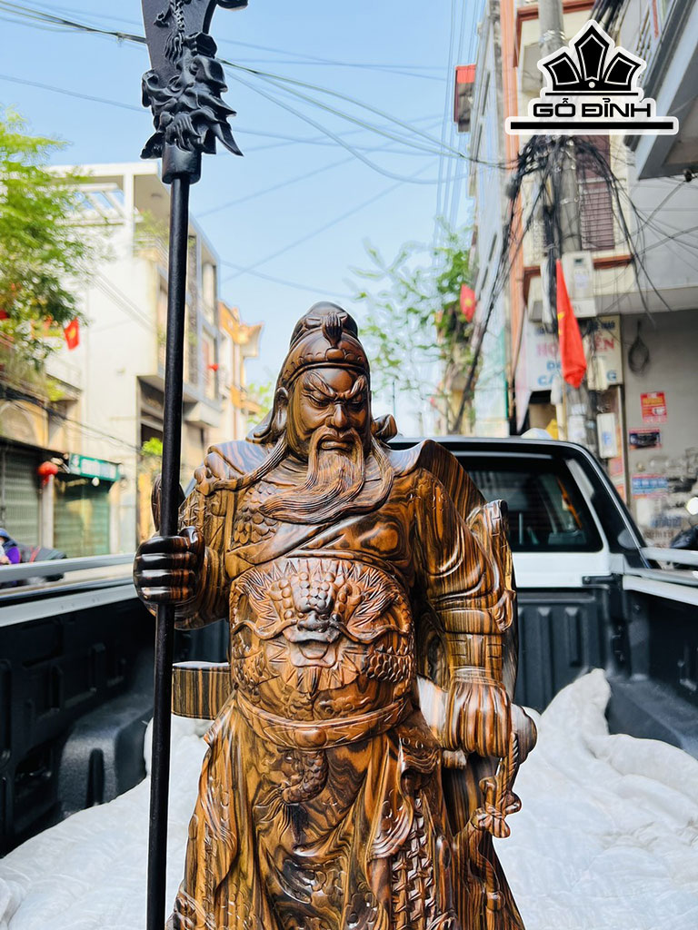 Tượng Quan Công Gỗ Mun Hoa Cao 80 Ngang 30 Sâu 19 (cm)