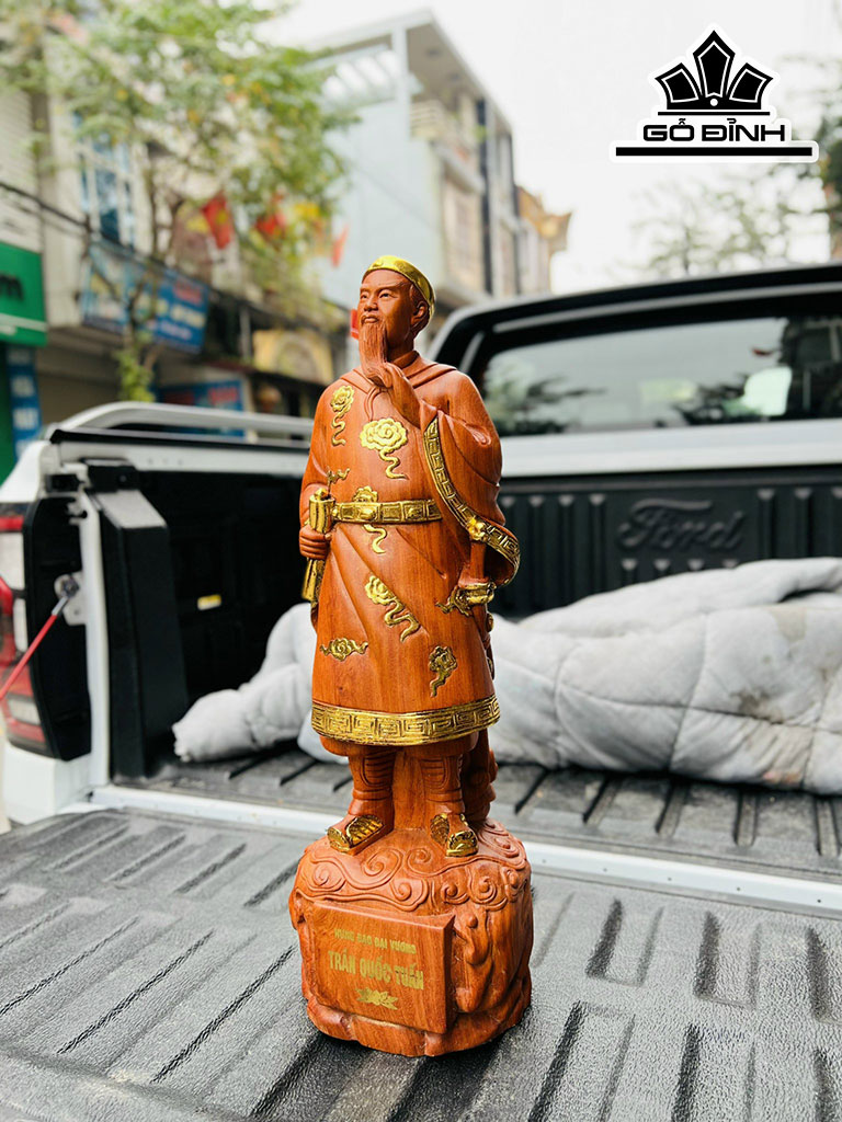 Tượng Trần Quốc Tuấn Gỗ Hương Cao 60 Ngang 19 Sâu 15 (cm)