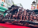 Tượng Vinh Quy Bái Tổ Gỗ Trắc Ngang 130 Cao 53 Sâu 26 (cm)