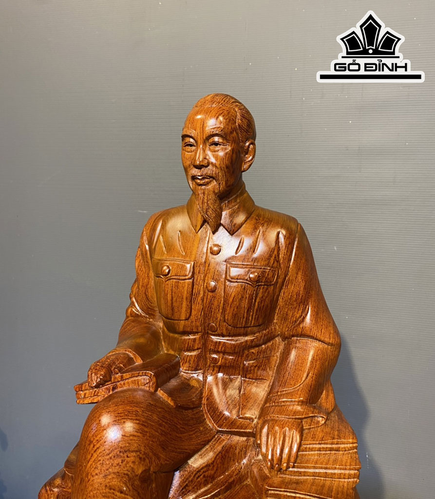 Tượng Bác Hồ Gỗ Hương Cao 60 Ngang 27 Sâu 23,5 (cm)