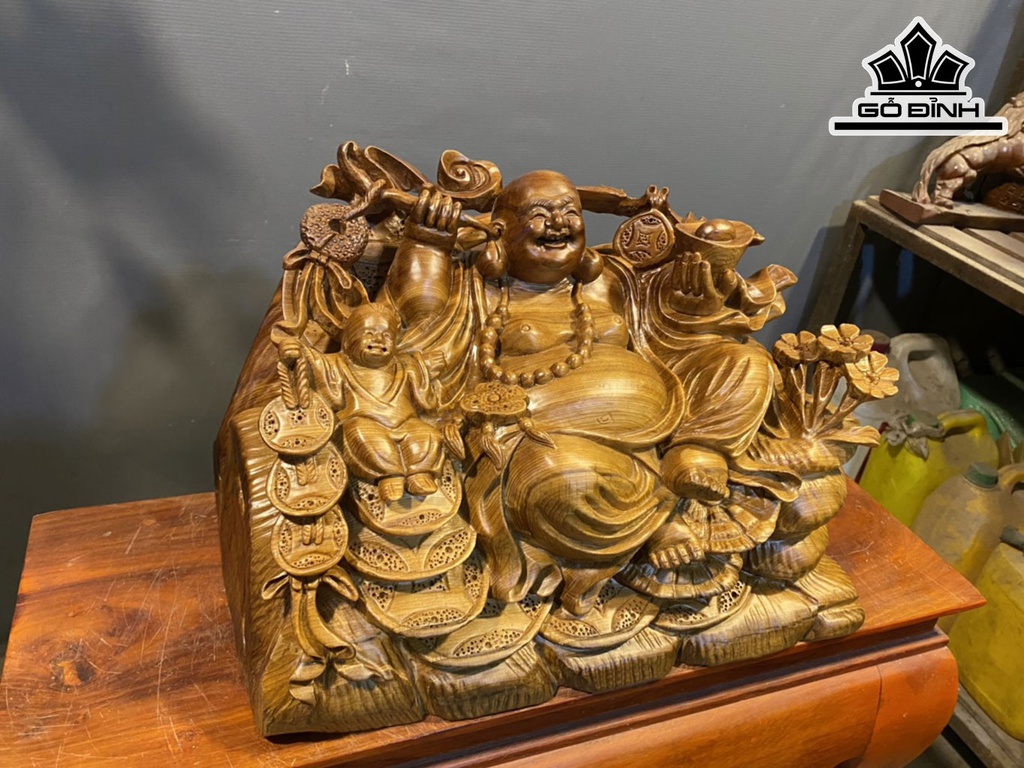 Tượng Phật Di Lặc Gỗ Ngọc Am Cao 29 Ngang 41 Sâu 26 (cm)