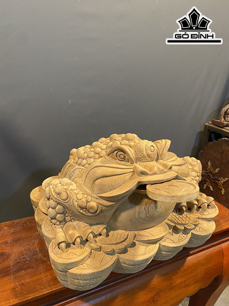Tượng Thiềm Thừ Gỗ Ngọc Am Cao 26 Ngang 40 Sâu 35 (cm)