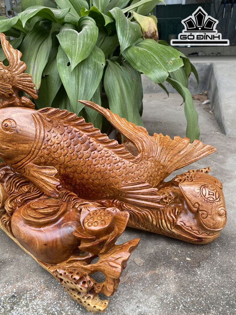 Tượng Cá Chép Mẫu Tử Gỗ Hương Cao 38 Ngang 56 Sâu 27 (cm)