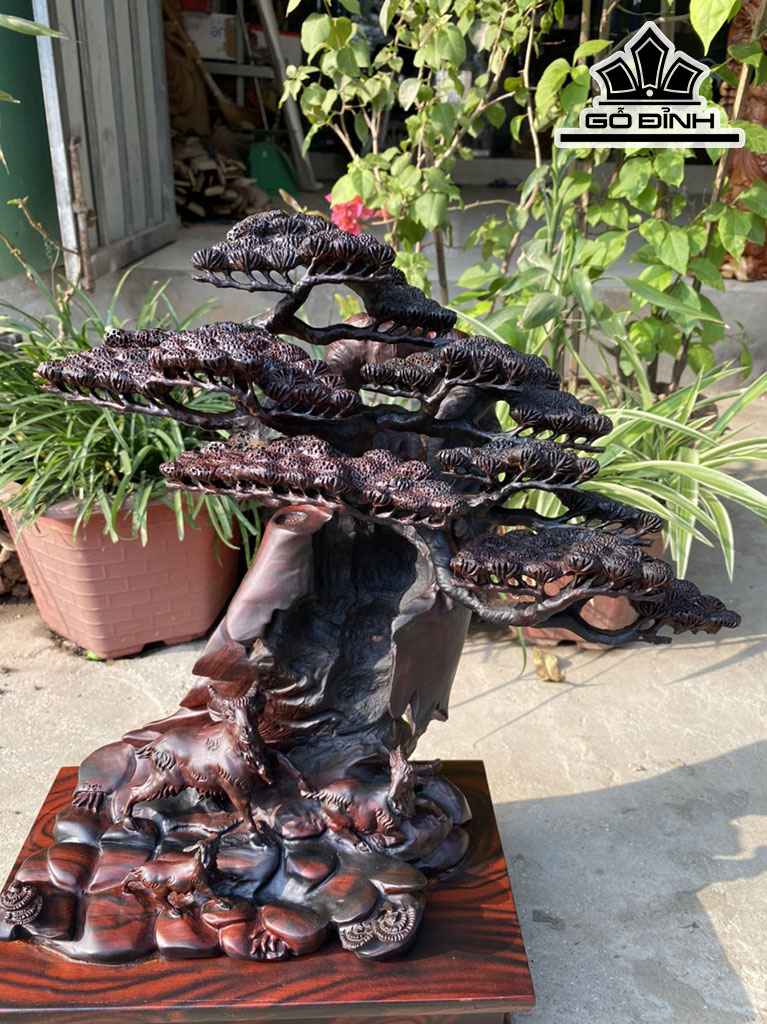 Tượng Dê Phong Thủy Gỗ Hương Cao 42 Ngang 43 Sâu 23 (cm)