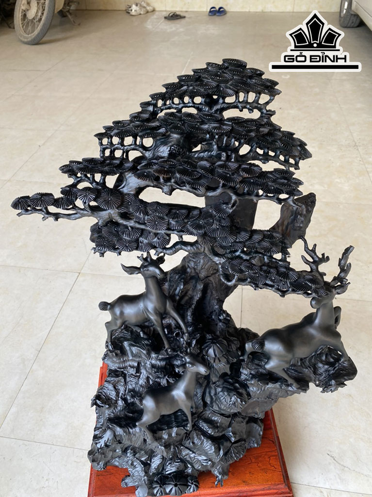 Tượng Dê Phong Thủy Gỗ Mun Sừng Cao 62 Ngang 47 Sâu 28 (cm)