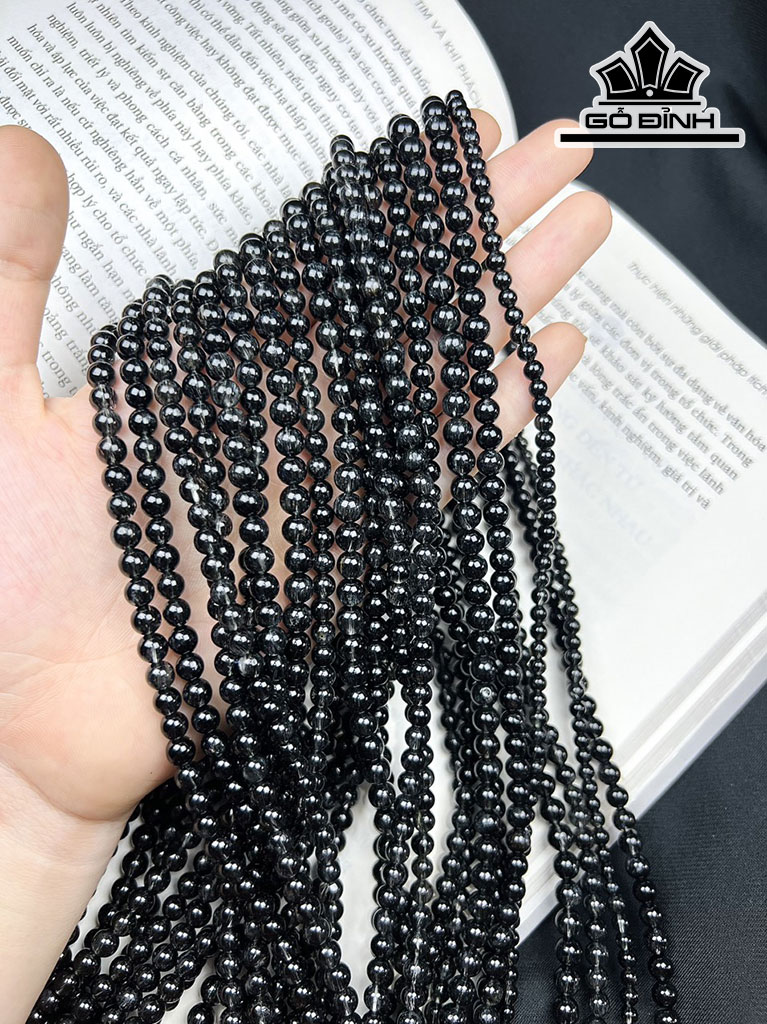 Chuỗi Đá Thạch Anh Tóc Đen Đường Kính Hạt 4,4-6 (mm)