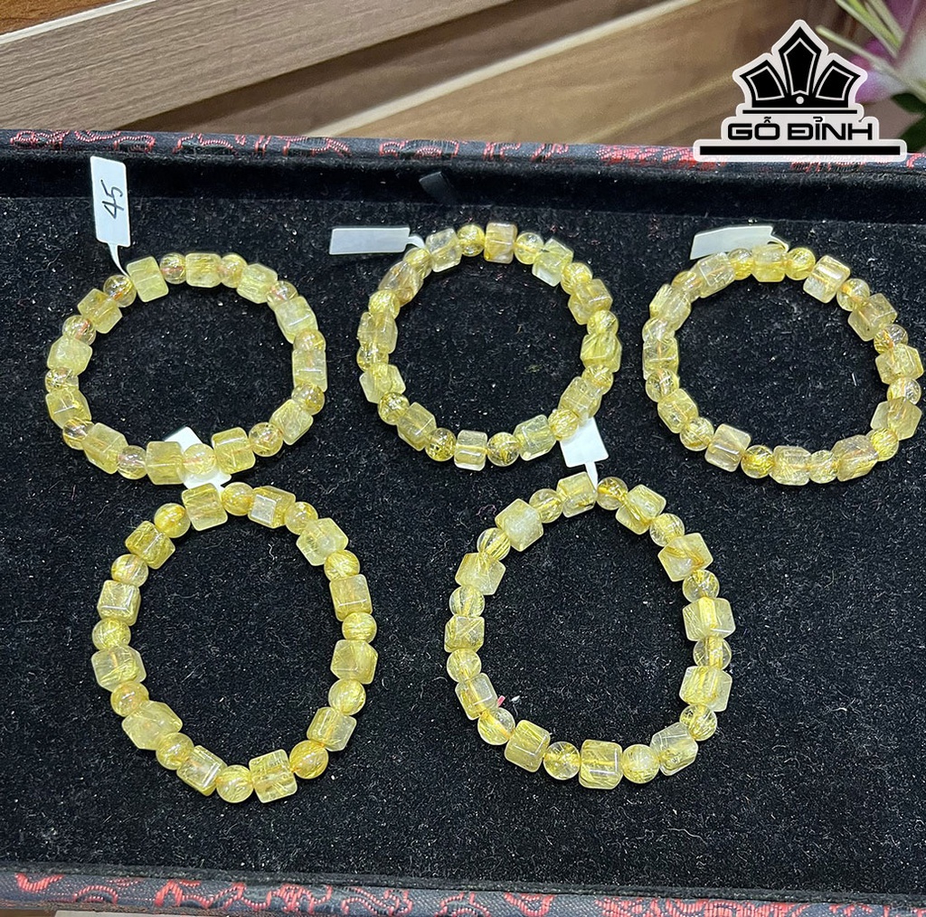 Vòng Tay Đá Thạch Anh Đường Kính Hạt 8,5-11 (mm)