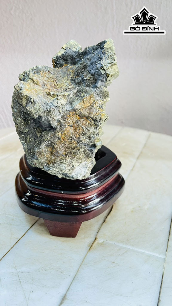 Tinh Thể Đá Pyrite Cao 15 Ngang 10 (cm) 1,2kg