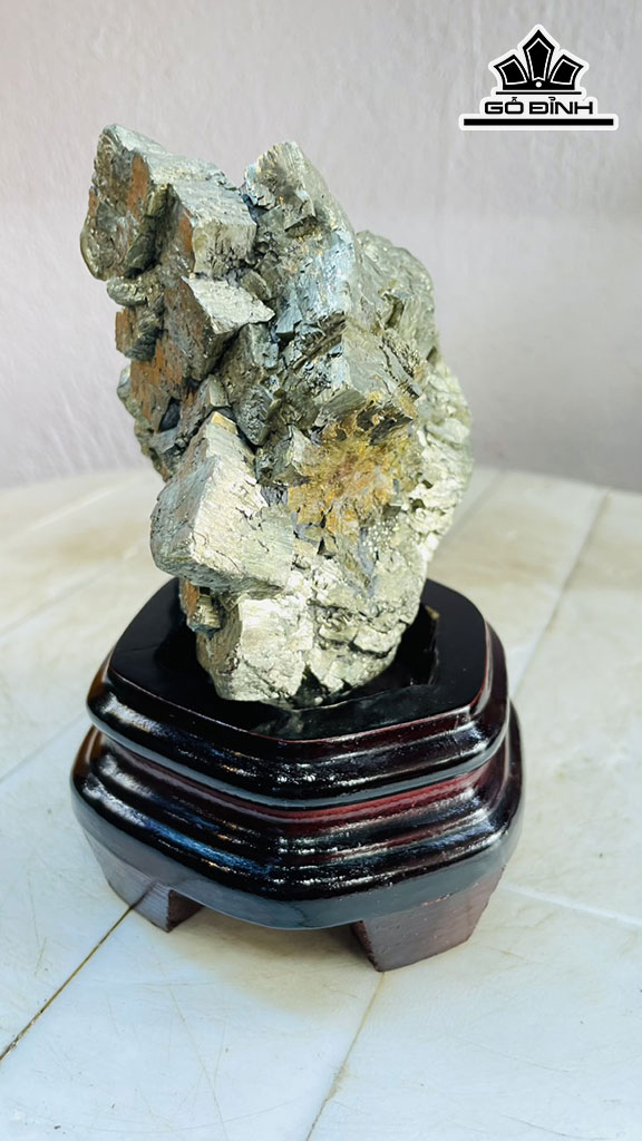 Tinh Thể Đá Pyrite Cao 15 Ngang 10 (cm) 1,2kg