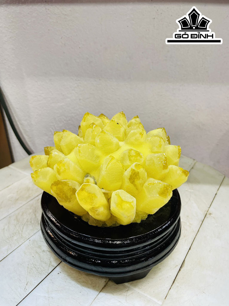 Tinh Thể Đá Thạch Anh Vàng Cao 14 Ngang 15 (cm) 1,9kg